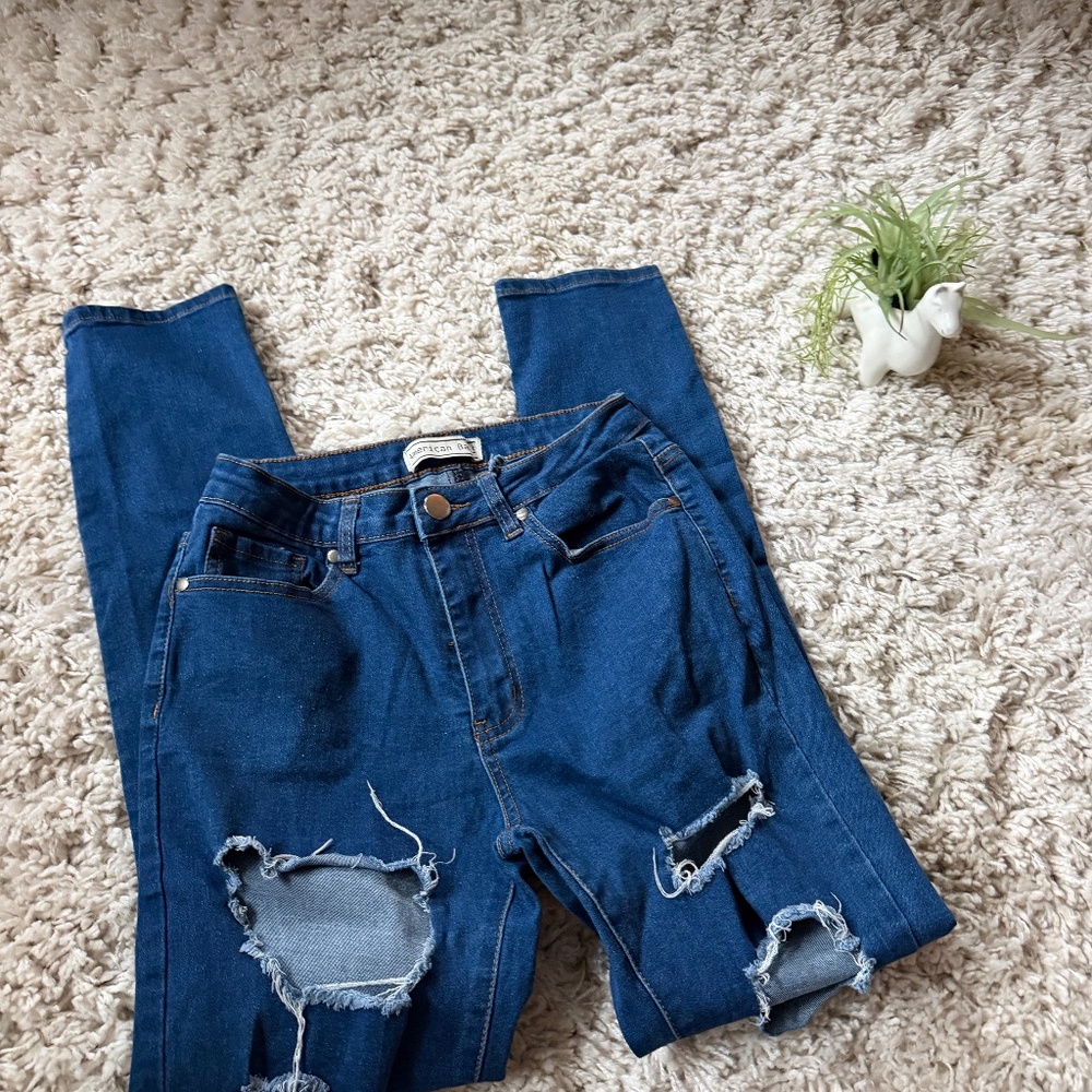 Stylish American Bazi Blue Distressed super cute, trending, double stitched Skin